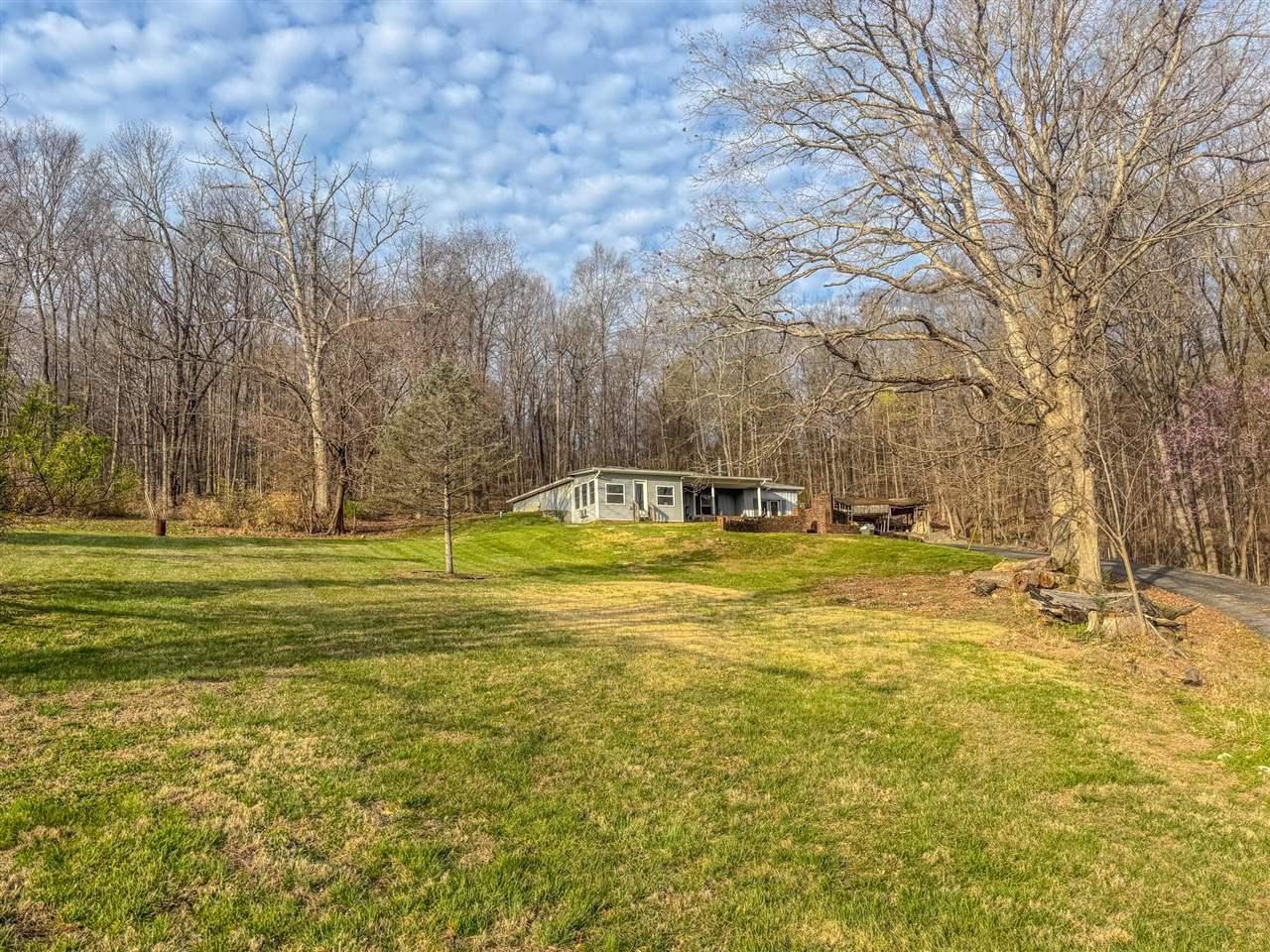 Glen Lily Rd, Bowling Green, KY 42101