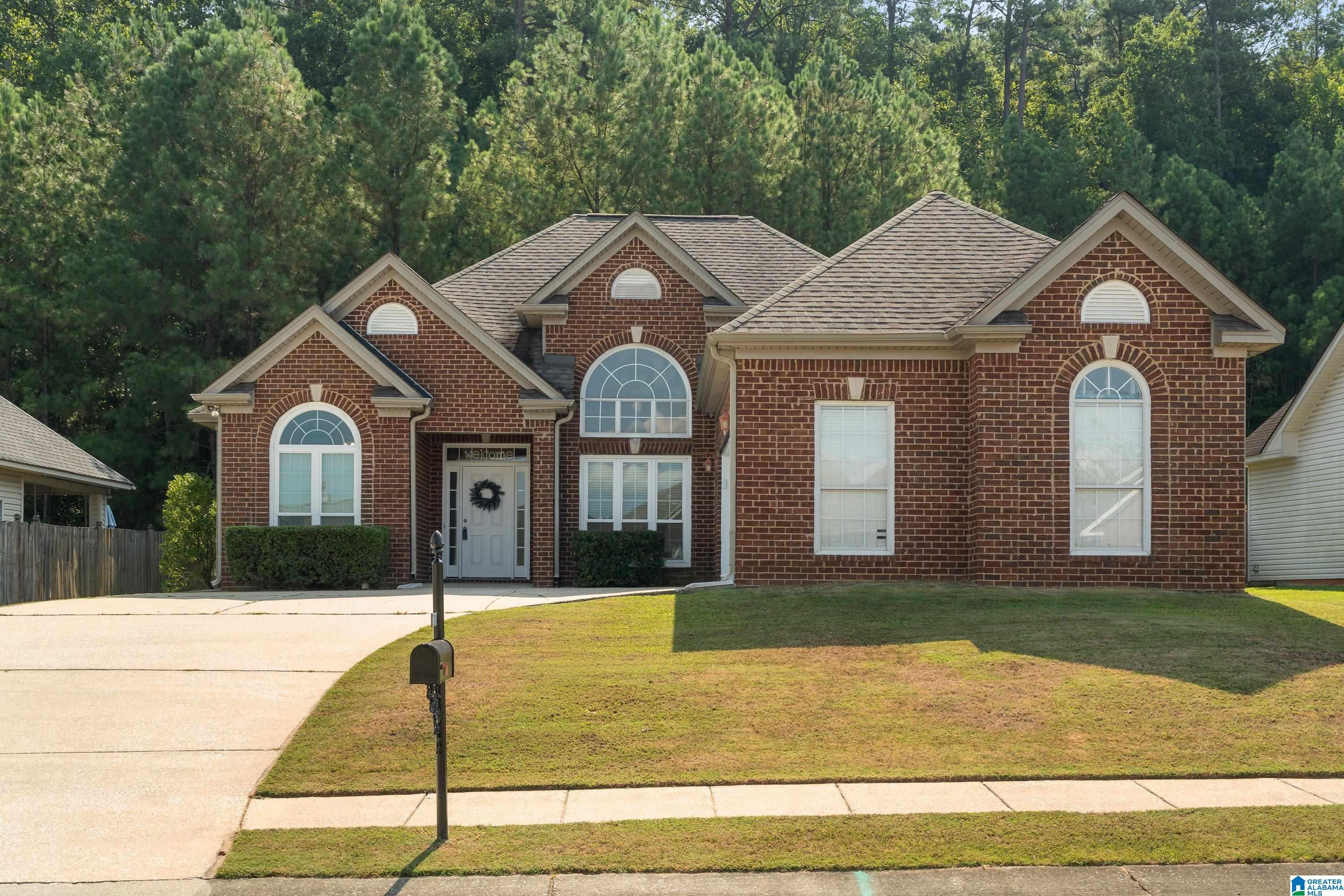 Forest Lakes Way, Sterrett, AL 35147