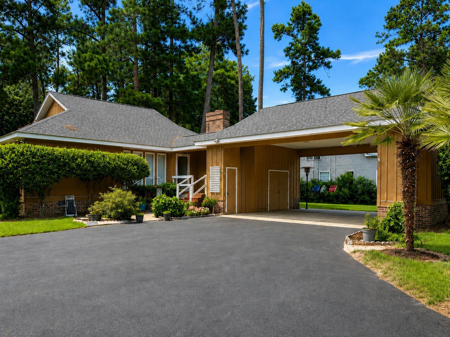 Wateree Dr, Santee, SC 29142
