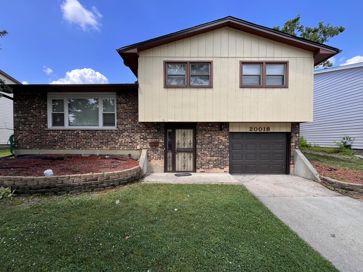 Lakewood Ave, Lynwood, IL 60411