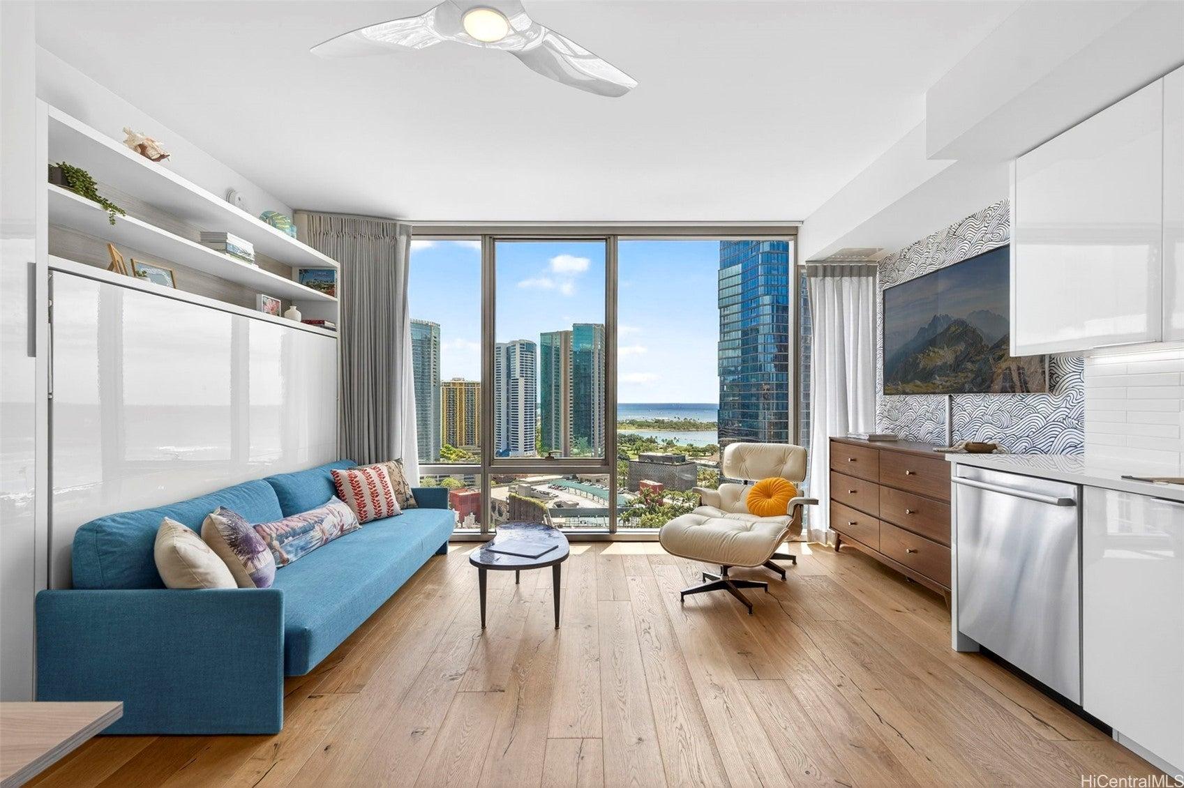 Queen St, Honolulu, HI 96814