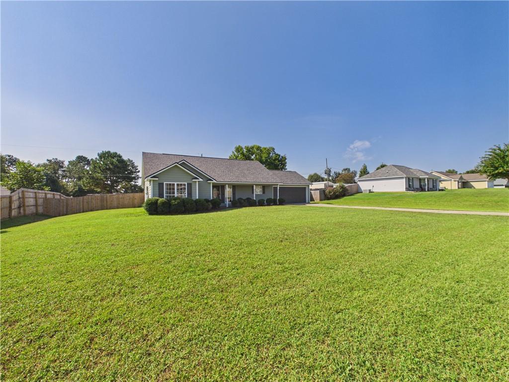 Lee Road 2148, Smiths Station, AL 36877