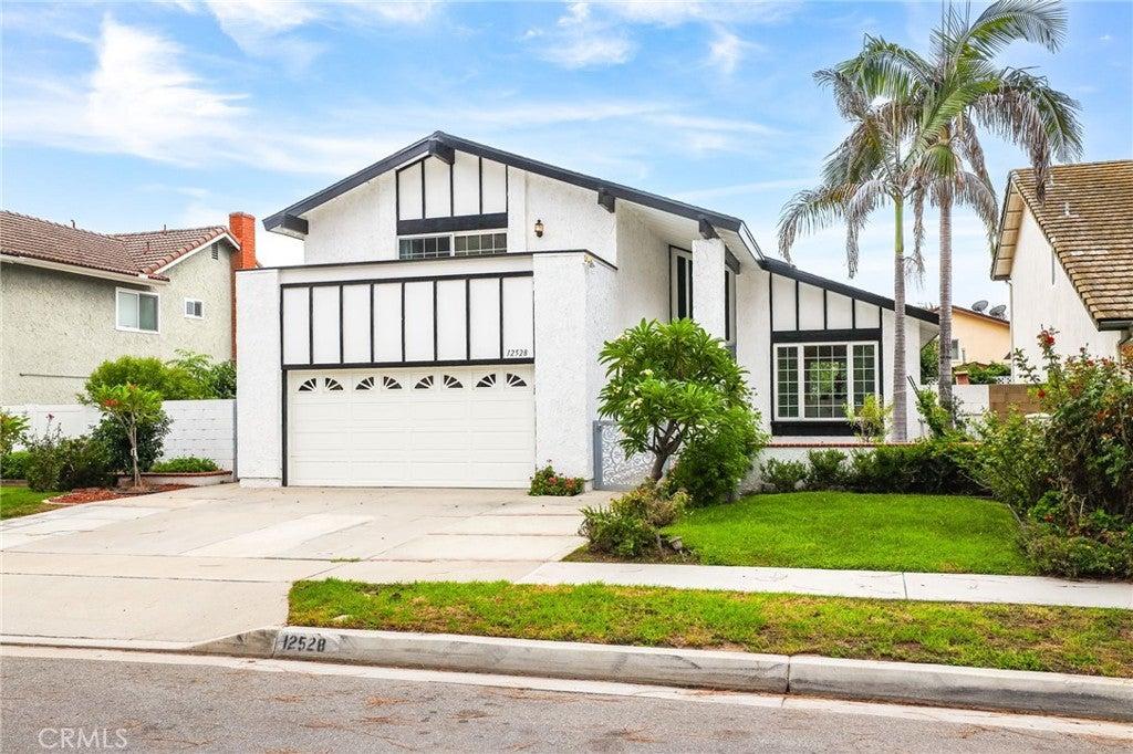 Yosemite St, Cerritos, CA 90703