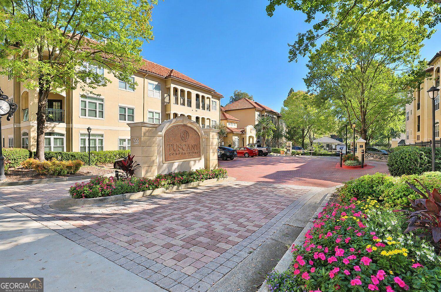 Juniper St Ne, Atlanta, GA 30309