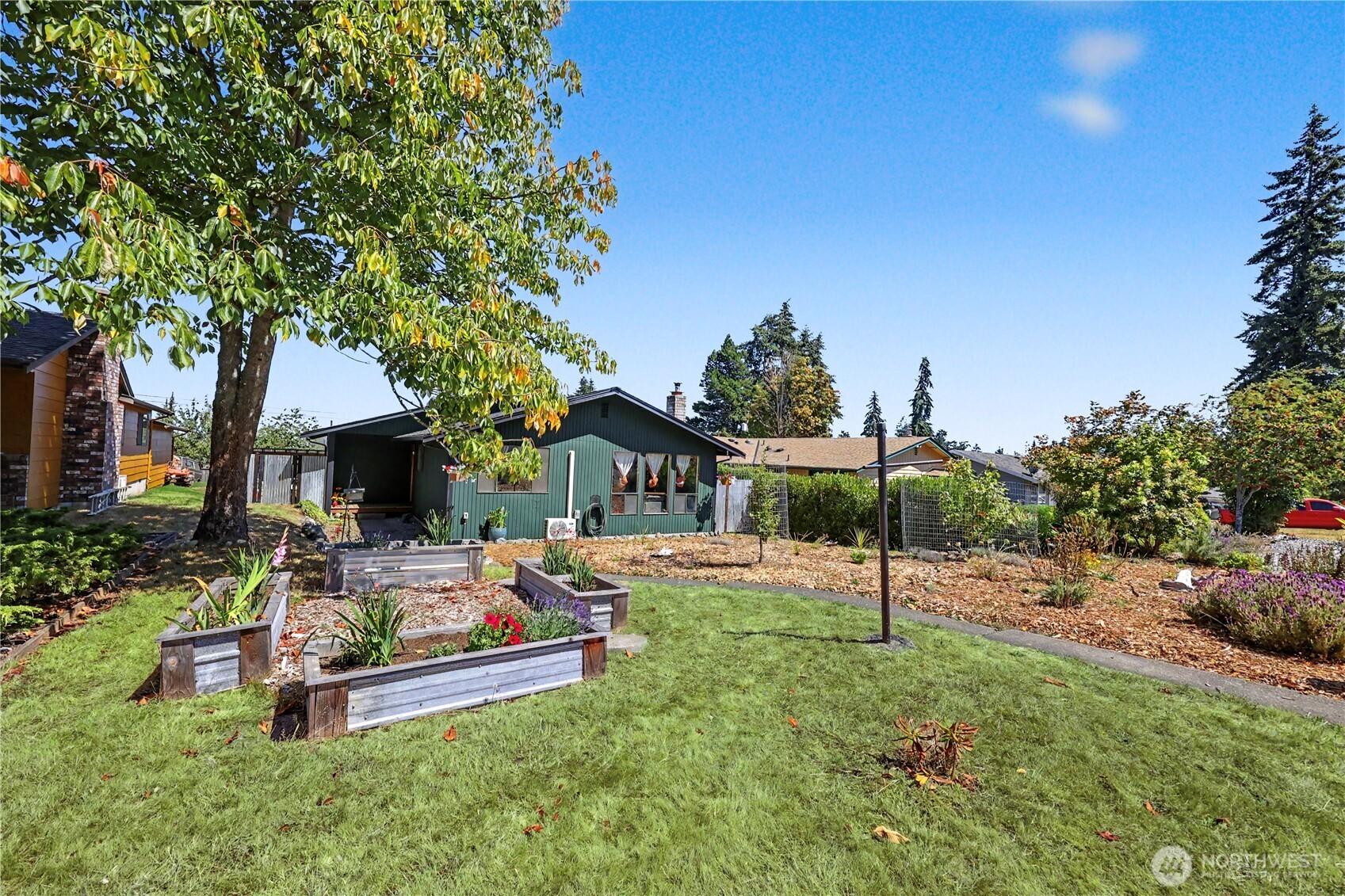 W 15th St, Port Angeles, WA 98363