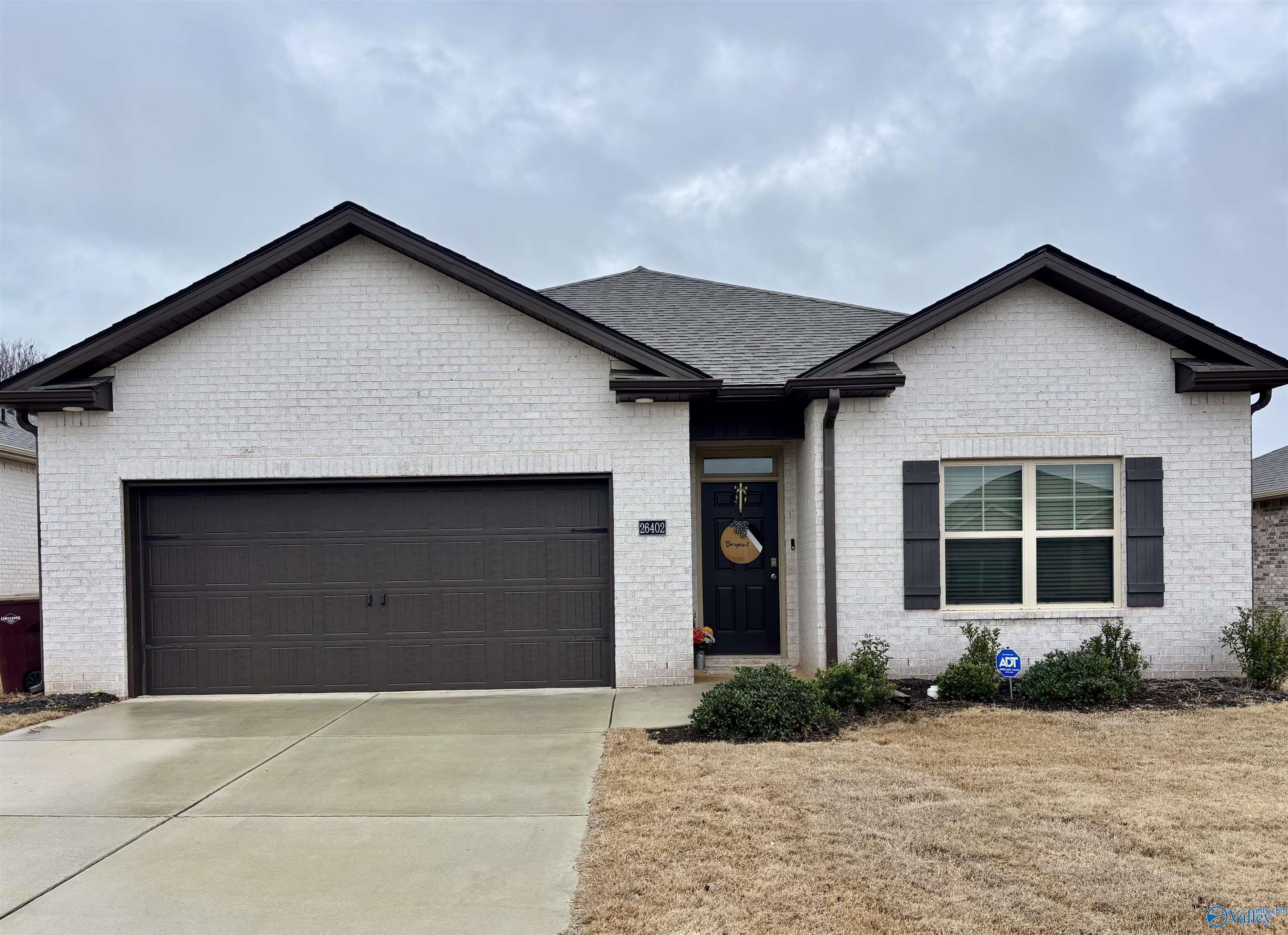 Nash Ln, Athens, AL 35613