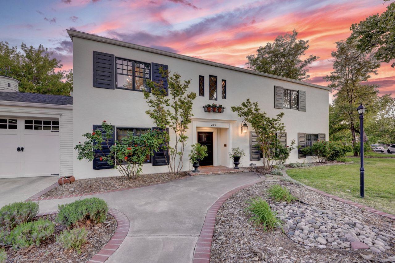 16th St Sw, Albuquerque, NM 87104