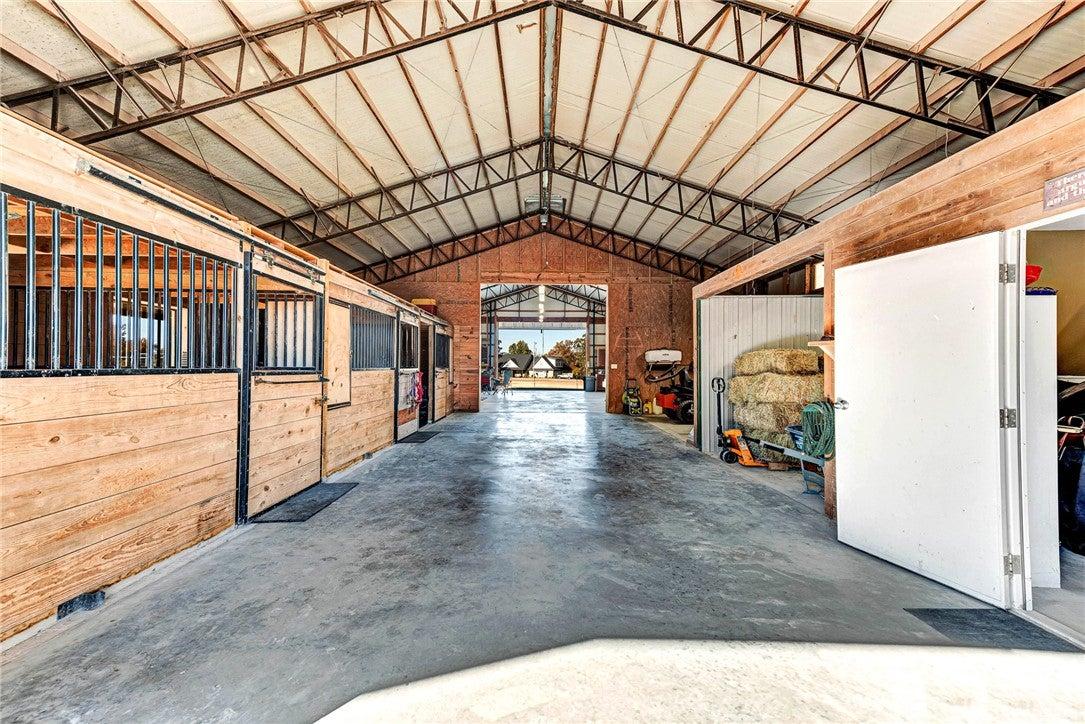 Ravenwood Ln, Garfield, AR 72732