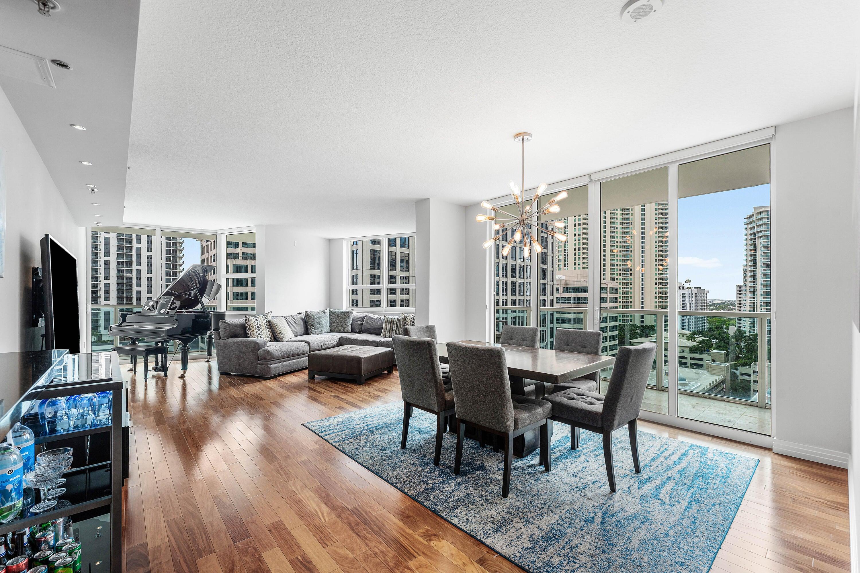 Se 2nd St, Fort Lauderdale, FL 33301