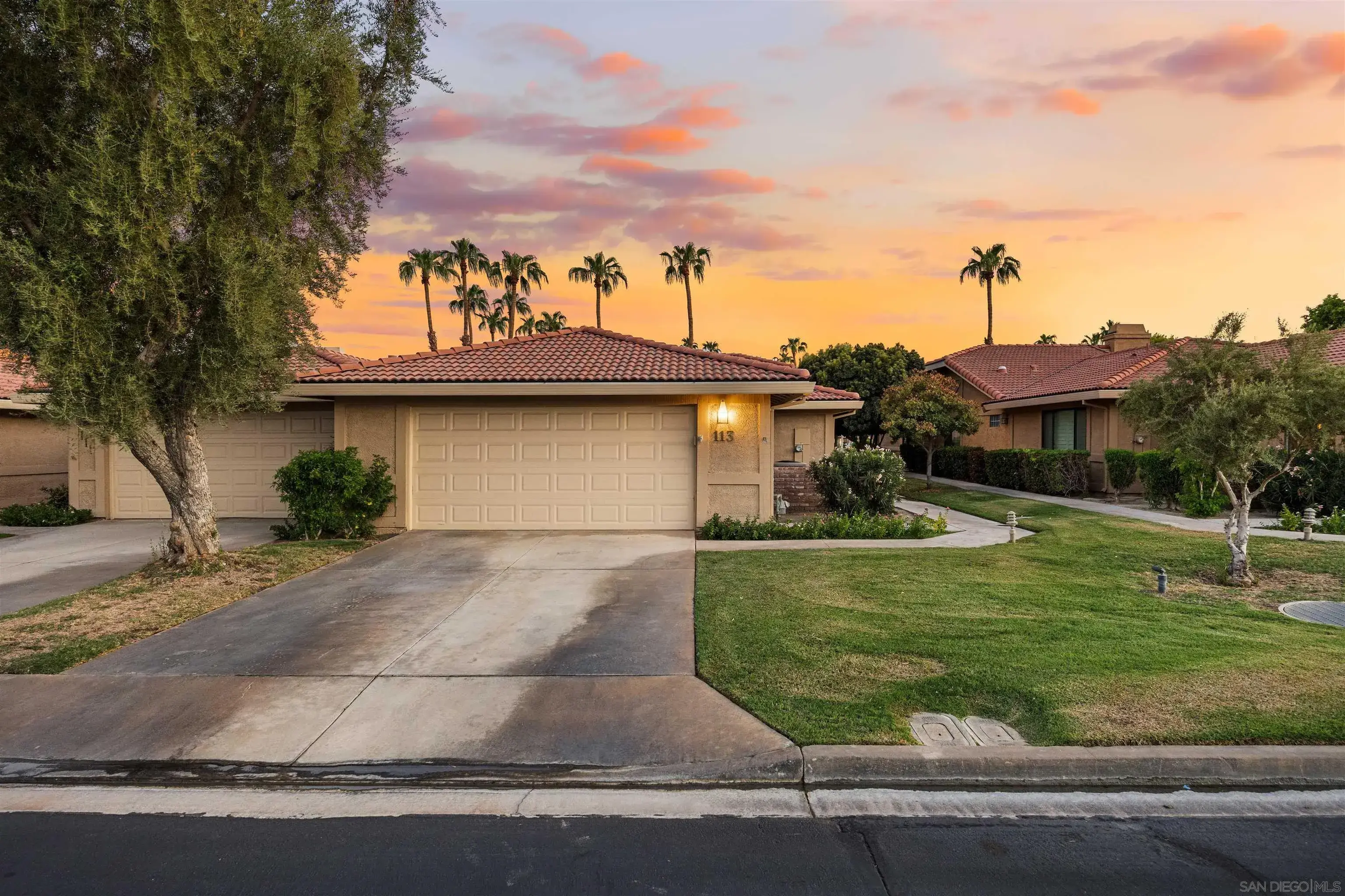 Camino Arroyo N, Palm Desert, CA 92260