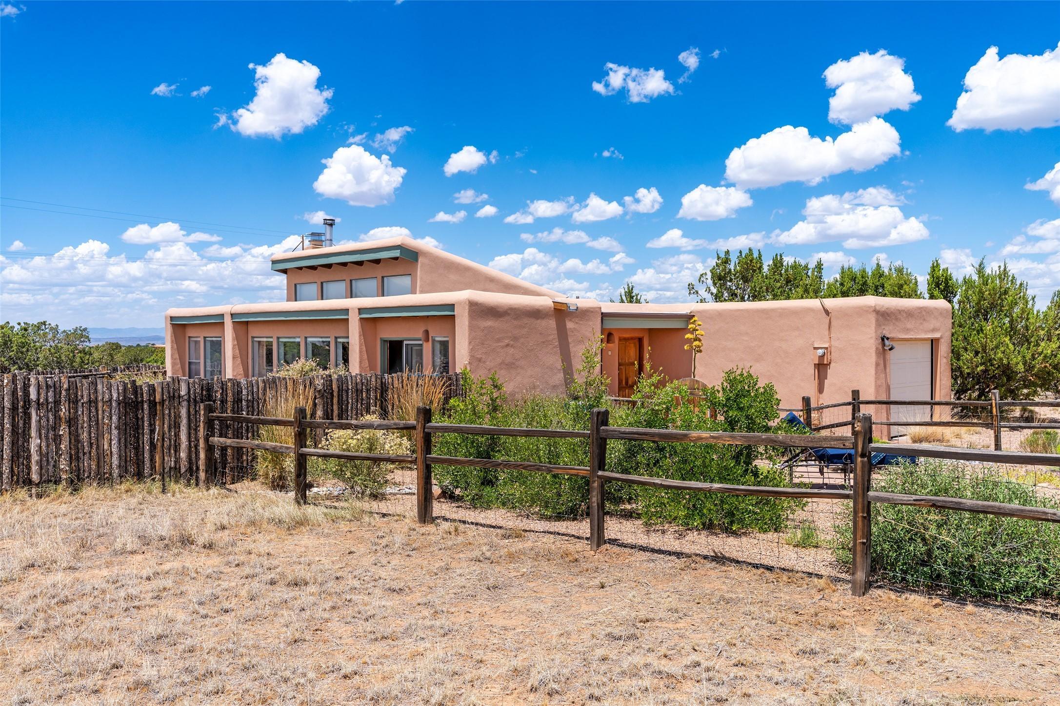 Domingo Rd, Santa Fe, NM 87508