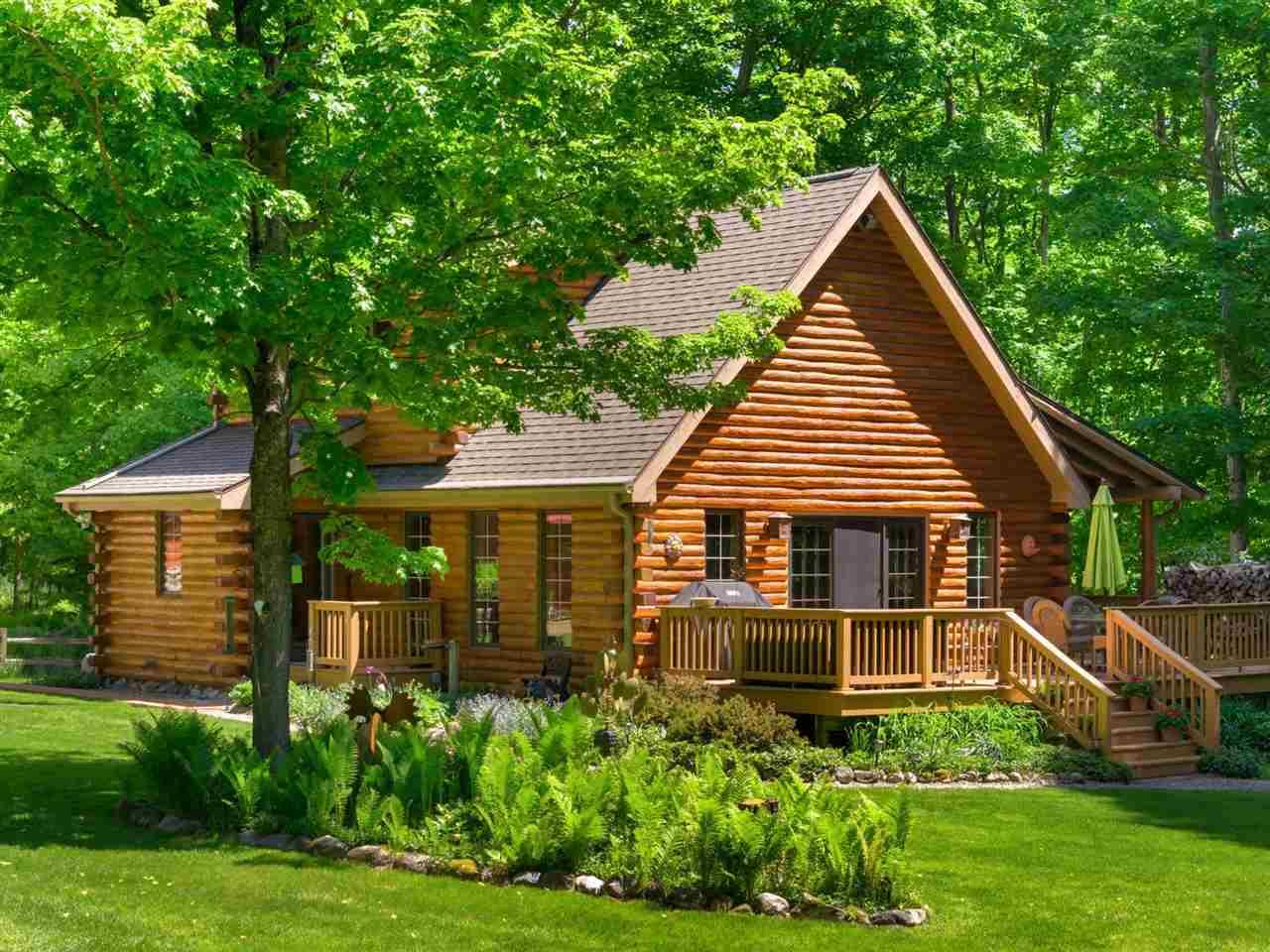 W Townline Rd, Harbor Springs, MI 49740