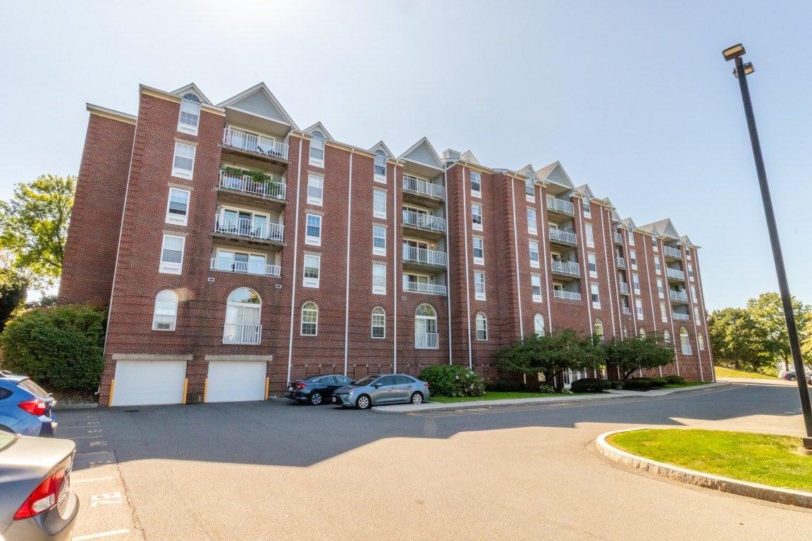 Boatswains Way, Chelsea, MA 02150