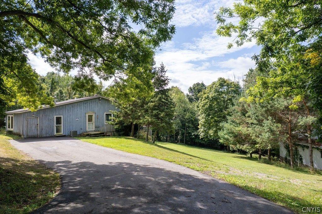 Cole Rd, Syracuse, NY 13215