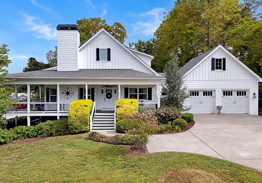 Hall St, Blue Ridge, GA 30513