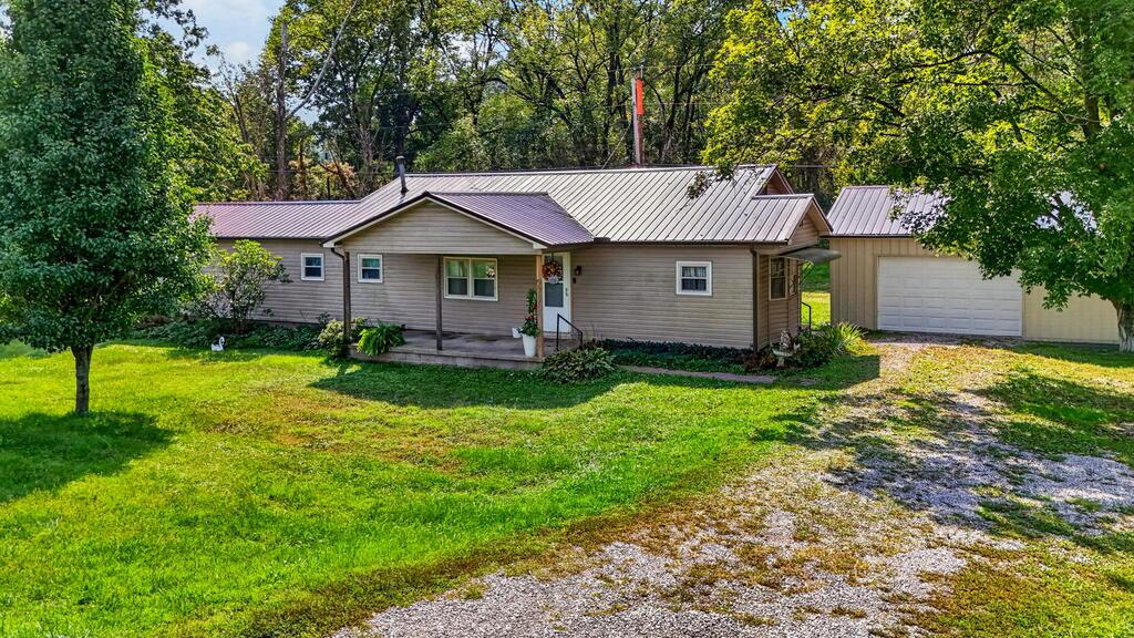 State Route 93, Wellston, OH 45692
