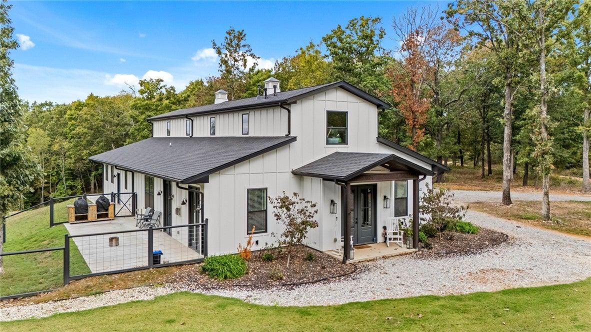 Fruitwood Rd, Gravette, AR 72736