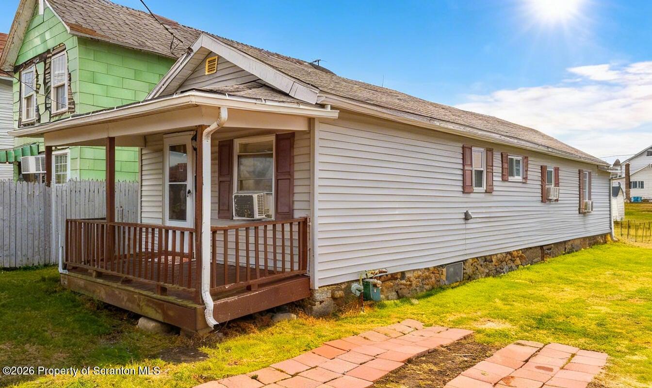 Swetland St, Duryea, PA 18642