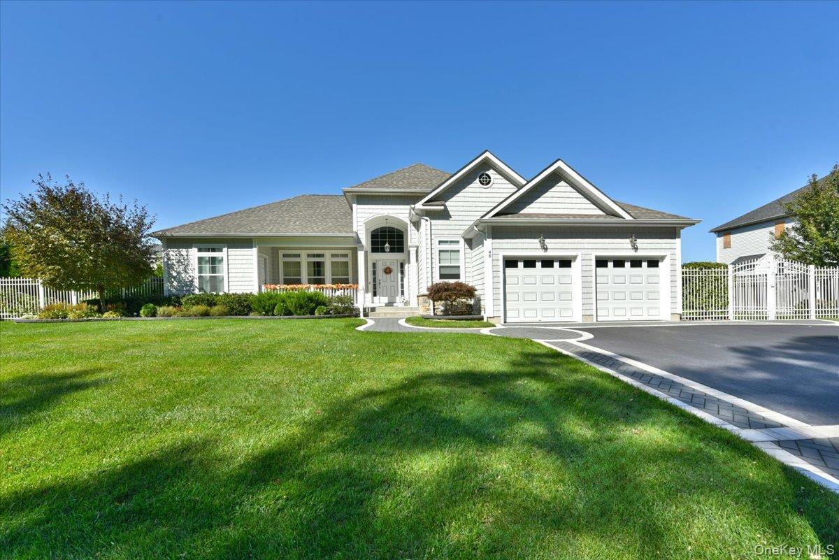 Wildflower Dr, Ridge, NY 11961