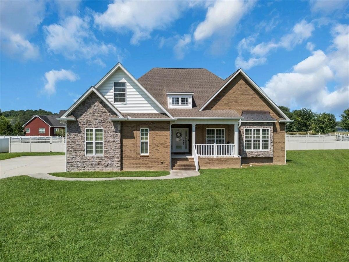 N Kensington Ct, Manchester, TN 37355