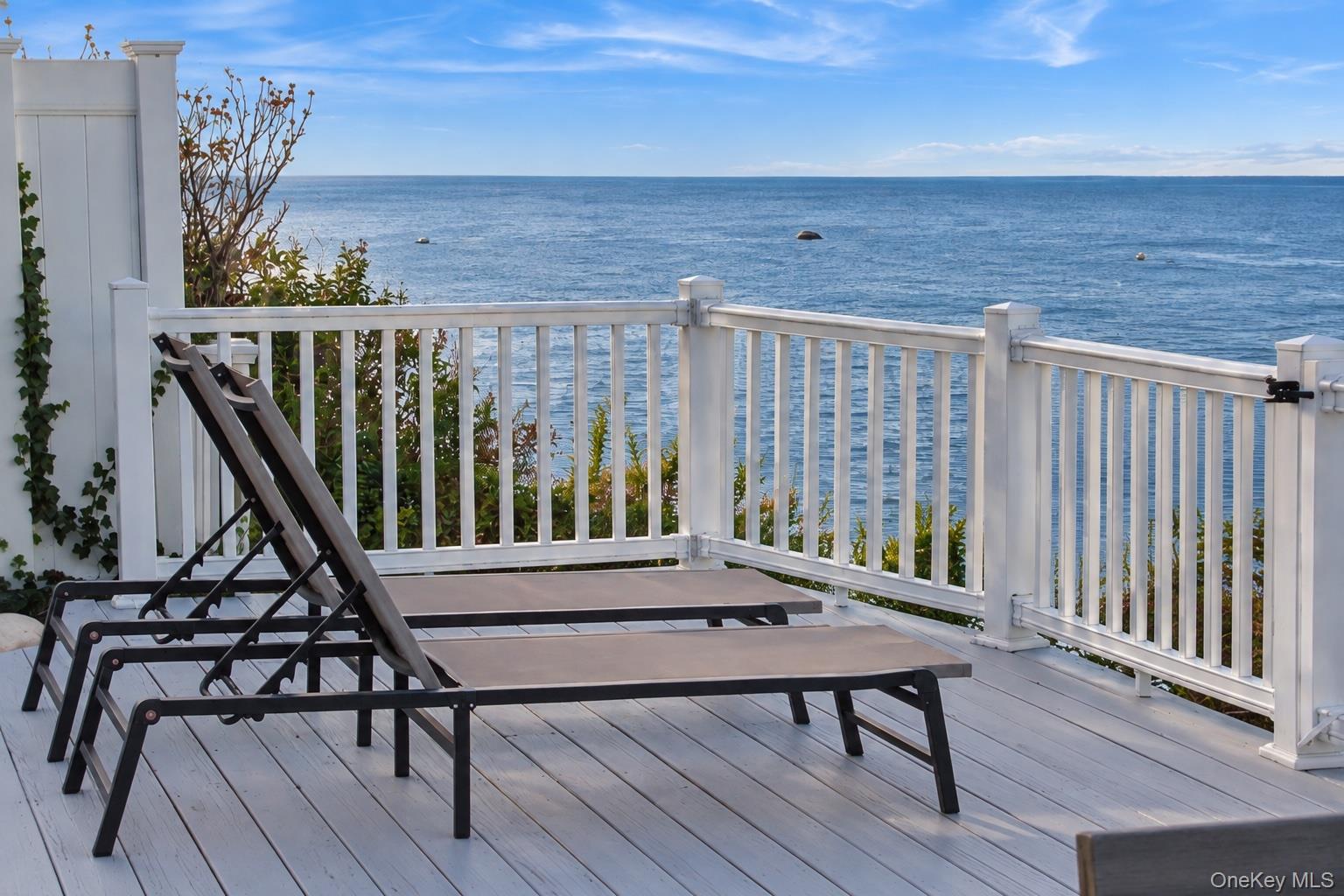 Culross Dr, Rocky Point, NY 11778