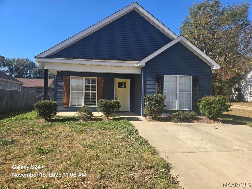 N Ann Ave, Tallassee, AL 36078