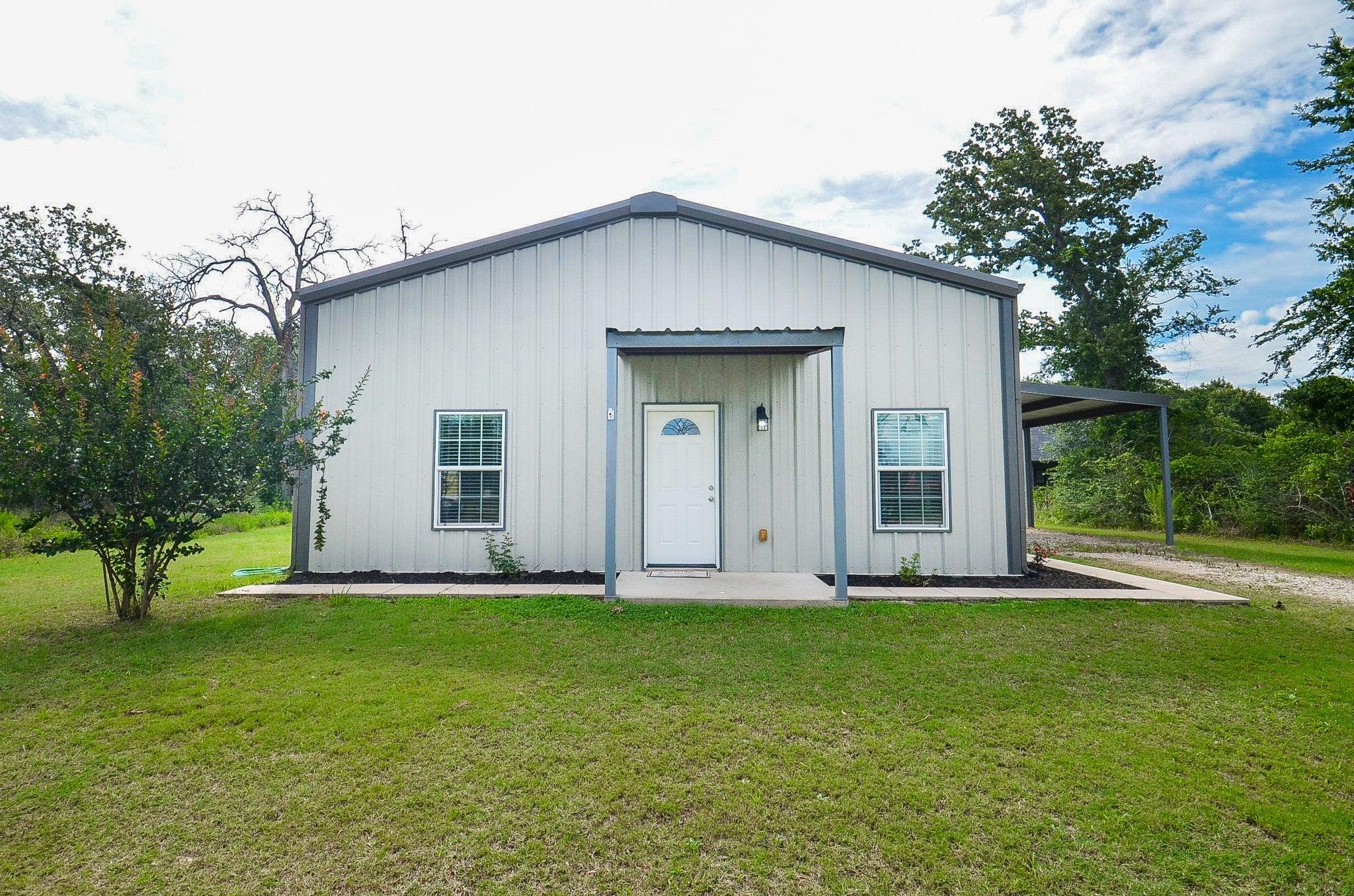 Roscommon, Hempstead, TX 77445