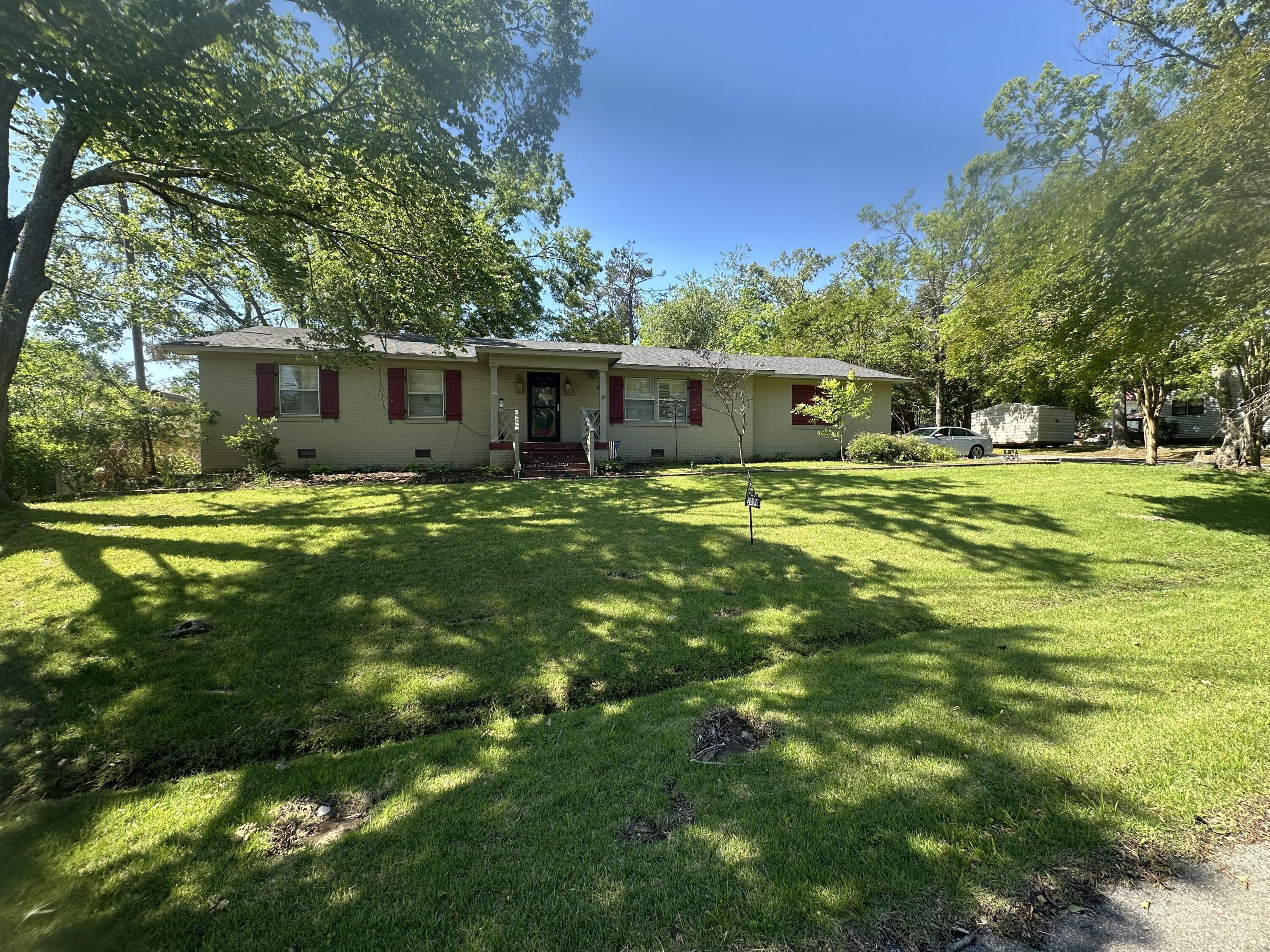 E 6th St, Corinth, MS 38834