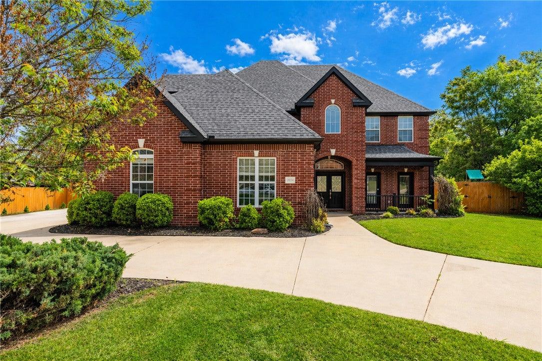 N Freedom Pl, Fayetteville, AR 72704