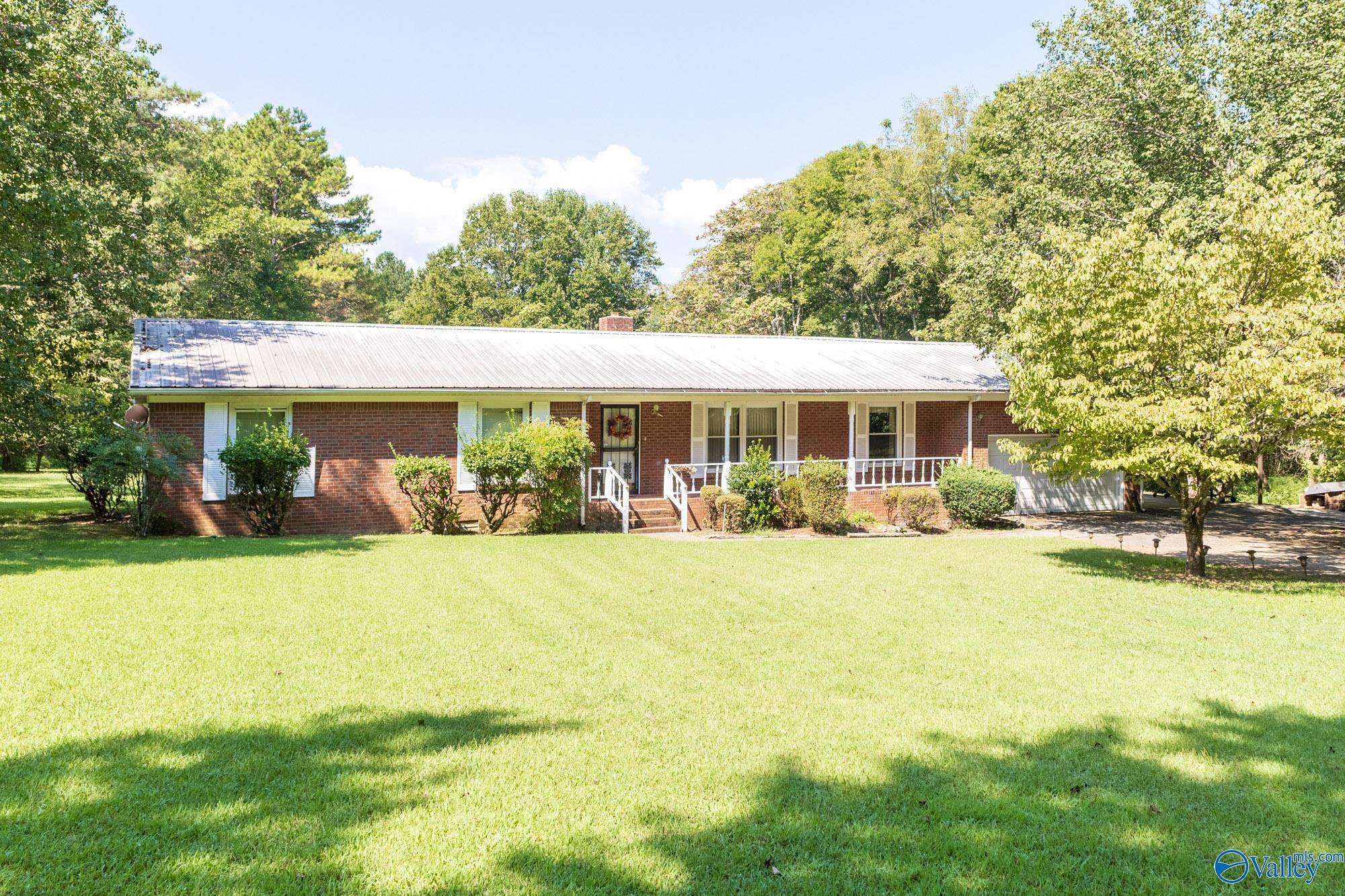 Tumpkins Ln, Huntsville, AL 35811