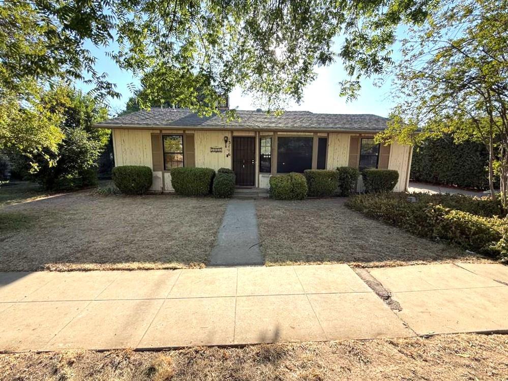 N Arthur Ave, Fresno, CA 93705