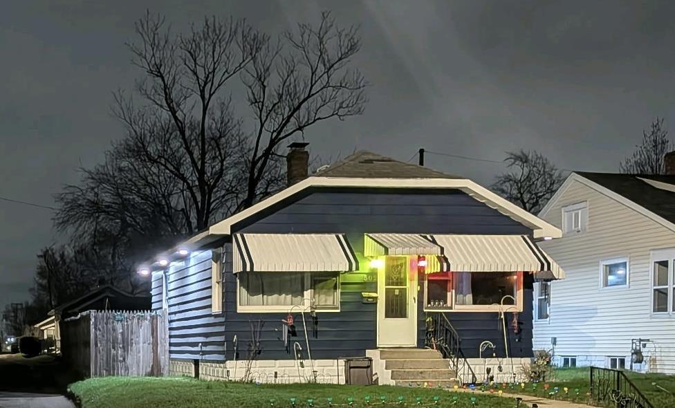 S 32nd St, South Bend, IN 46615