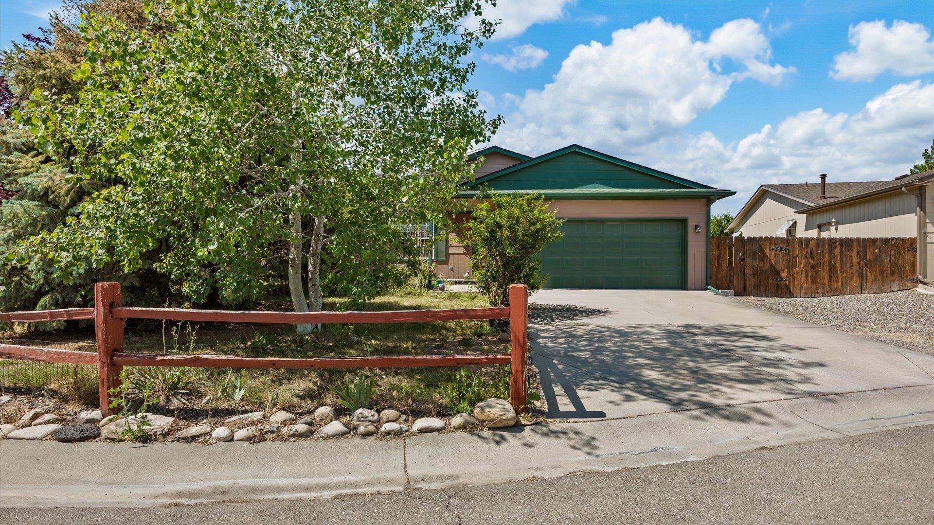 E Lynwood St, Grand Junction, CO 81503