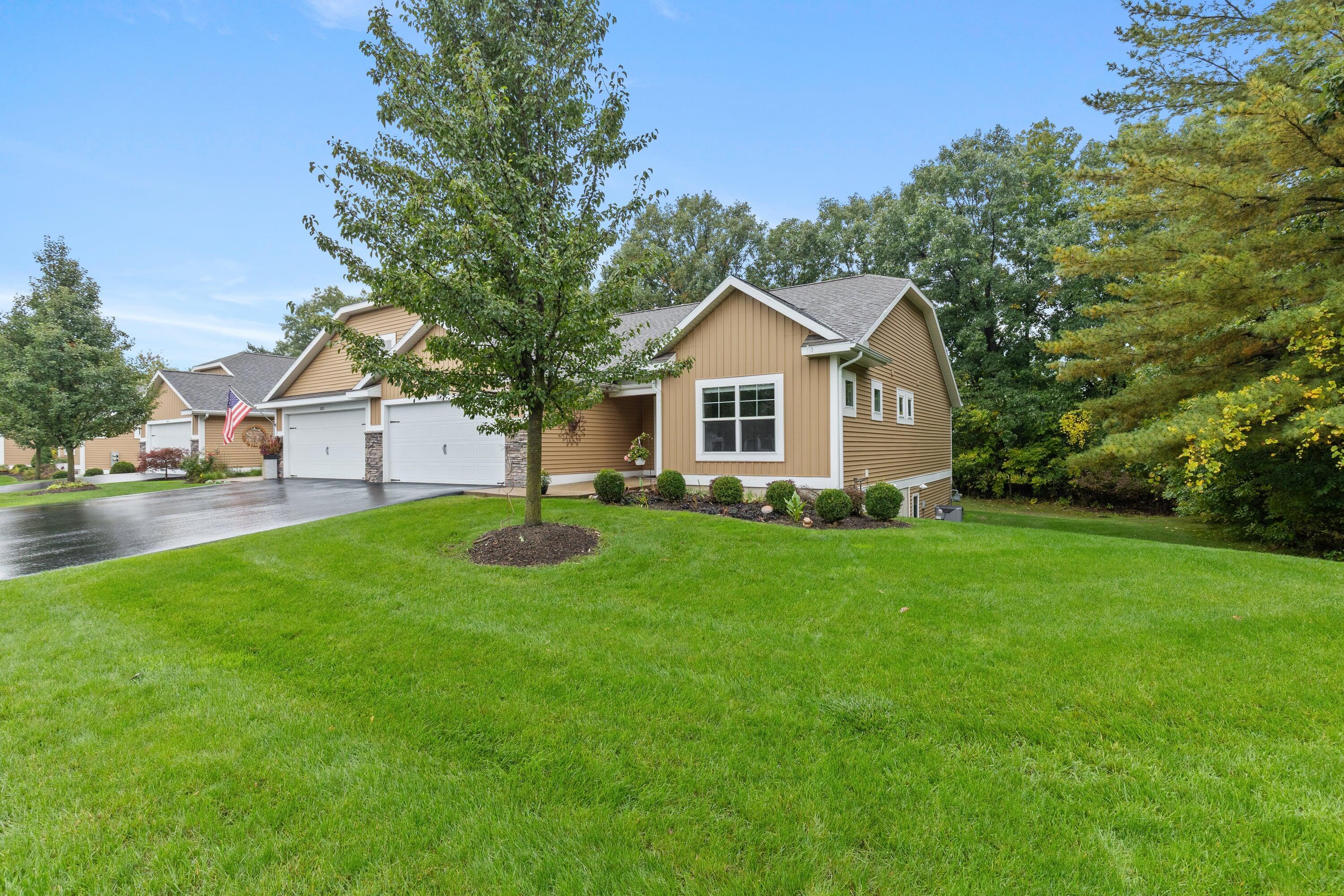 Branagan Ct Se, Grand Rapids, MI 49512