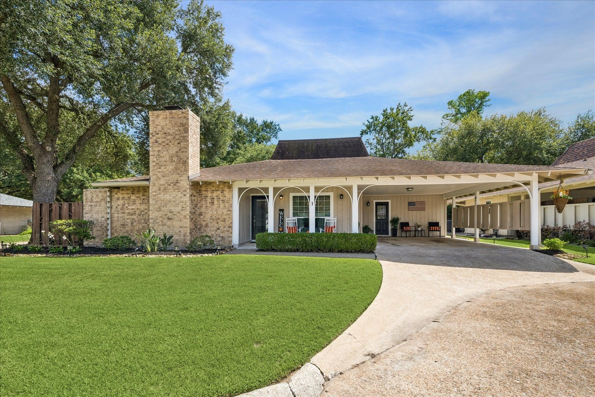 Champions Colony E, Houston, TX 77069