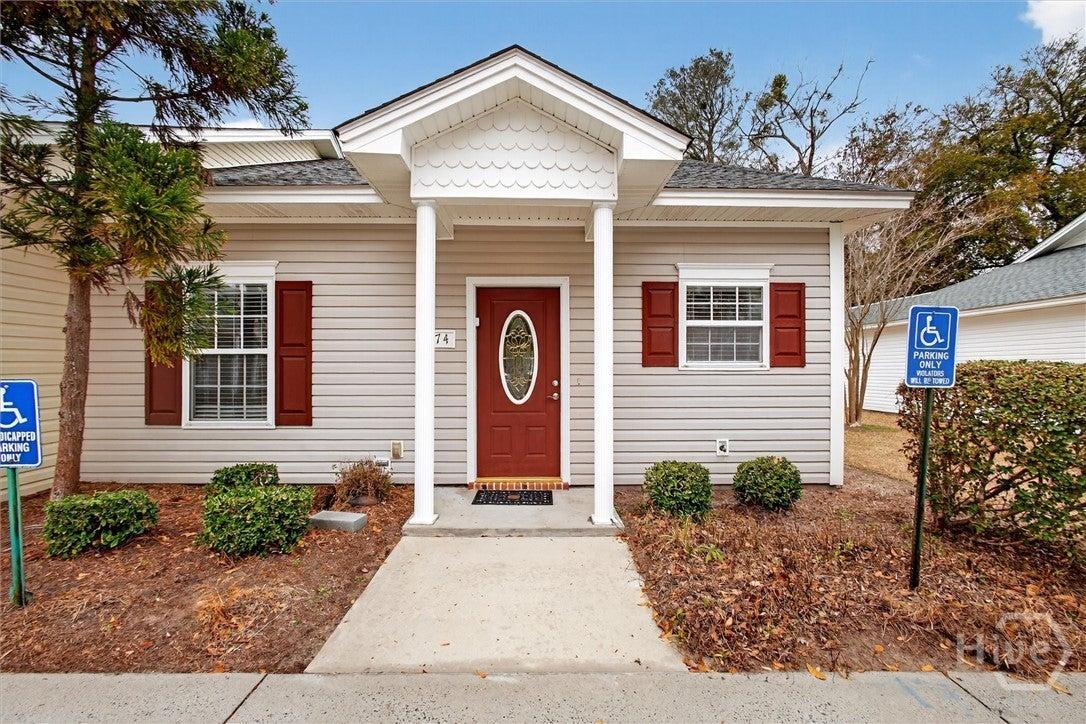 Moss Creek Ln, Brunswick, GA 31520