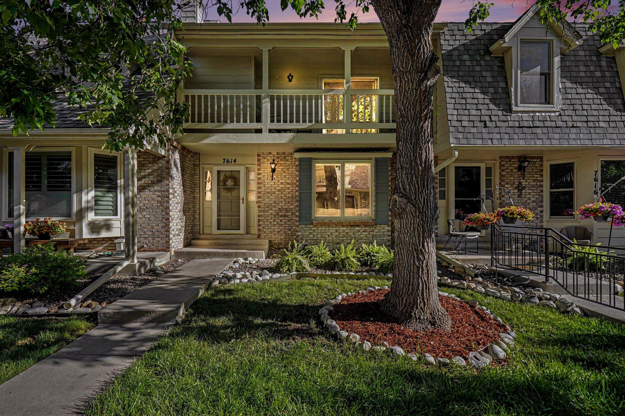 S Cove Cir, Centennial, CO 80122