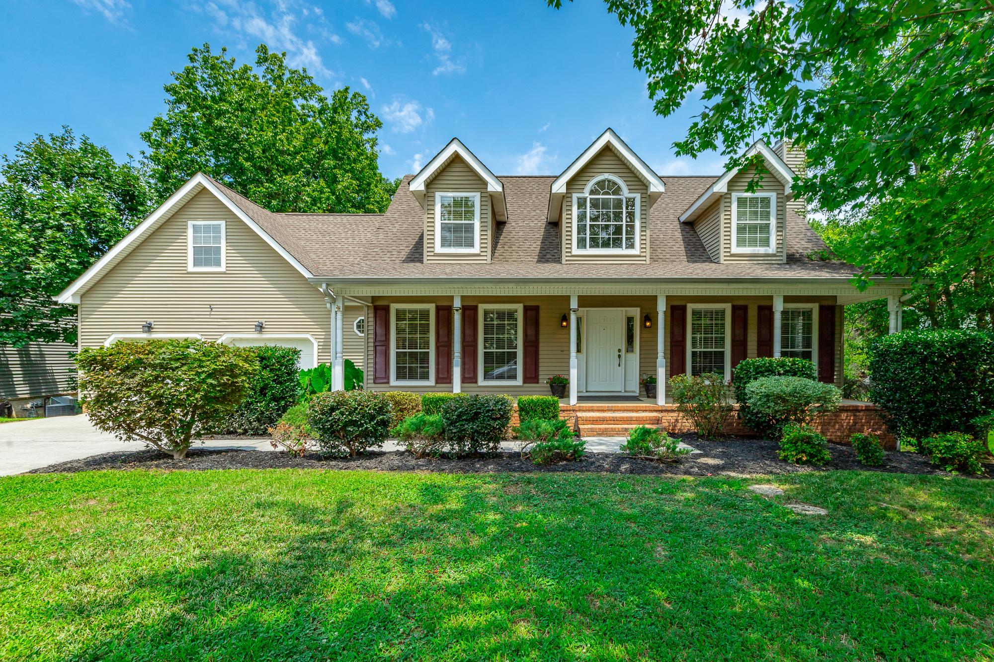 Flag Point Dr, Ooltewah, TN 37363