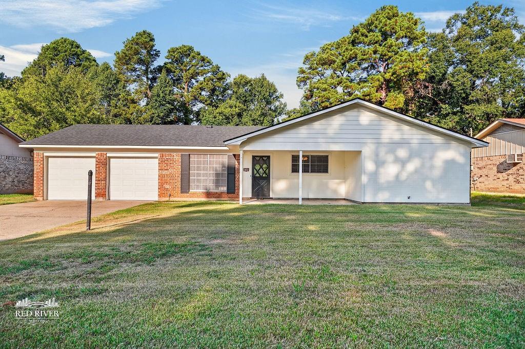 Delores Dr, Shreveport, LA 71118