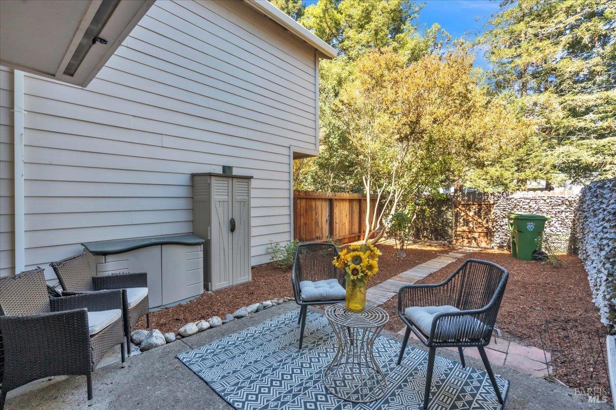 Golden Gate Cir, Napa, CA 94558