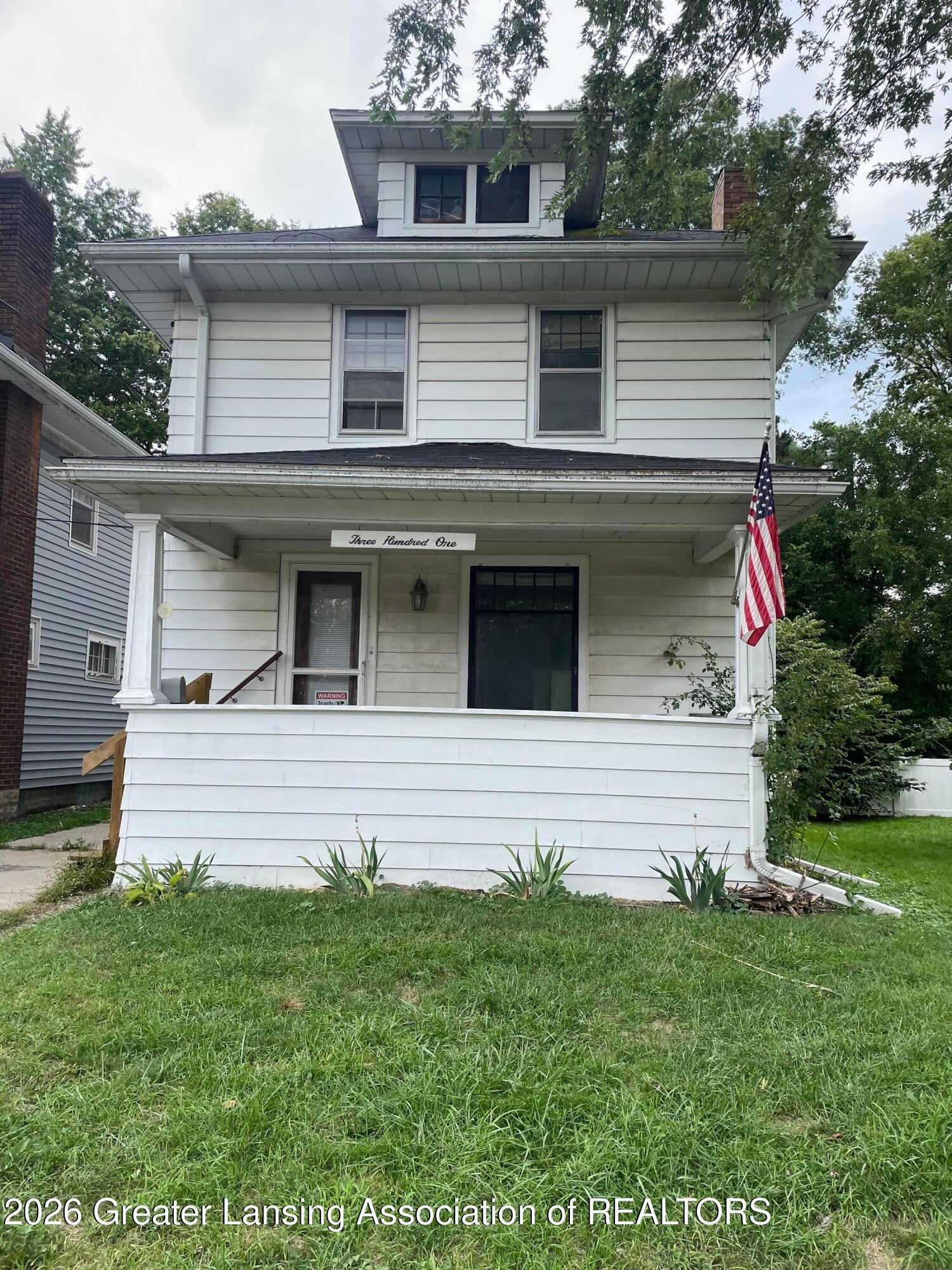 N Clemens Ave, Lansing, MI 48912