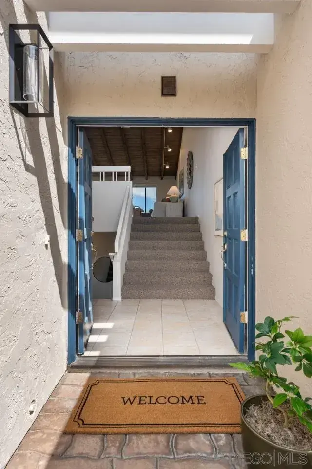 Caminito Scioto, La Jolla, CA 92037