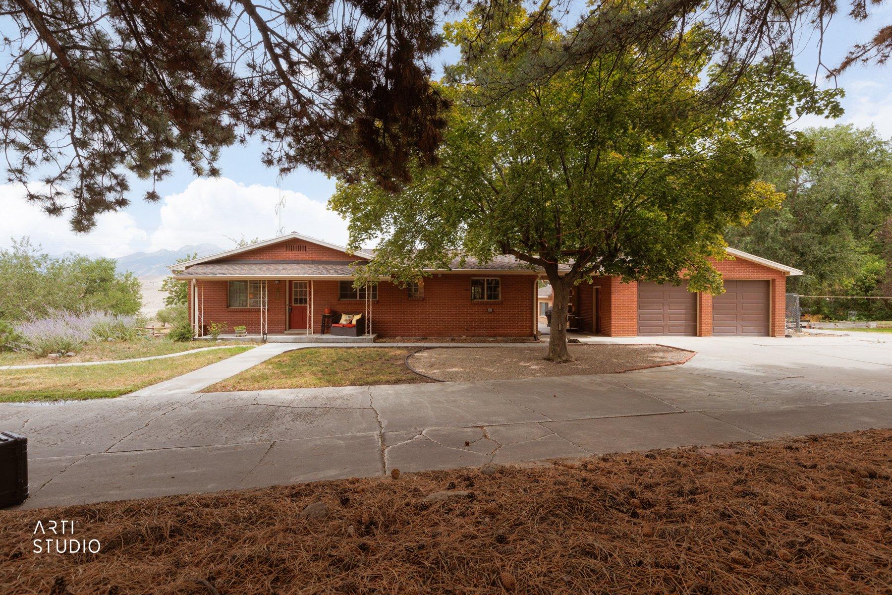 S Redwood Rd, Bluffdale, UT 84065