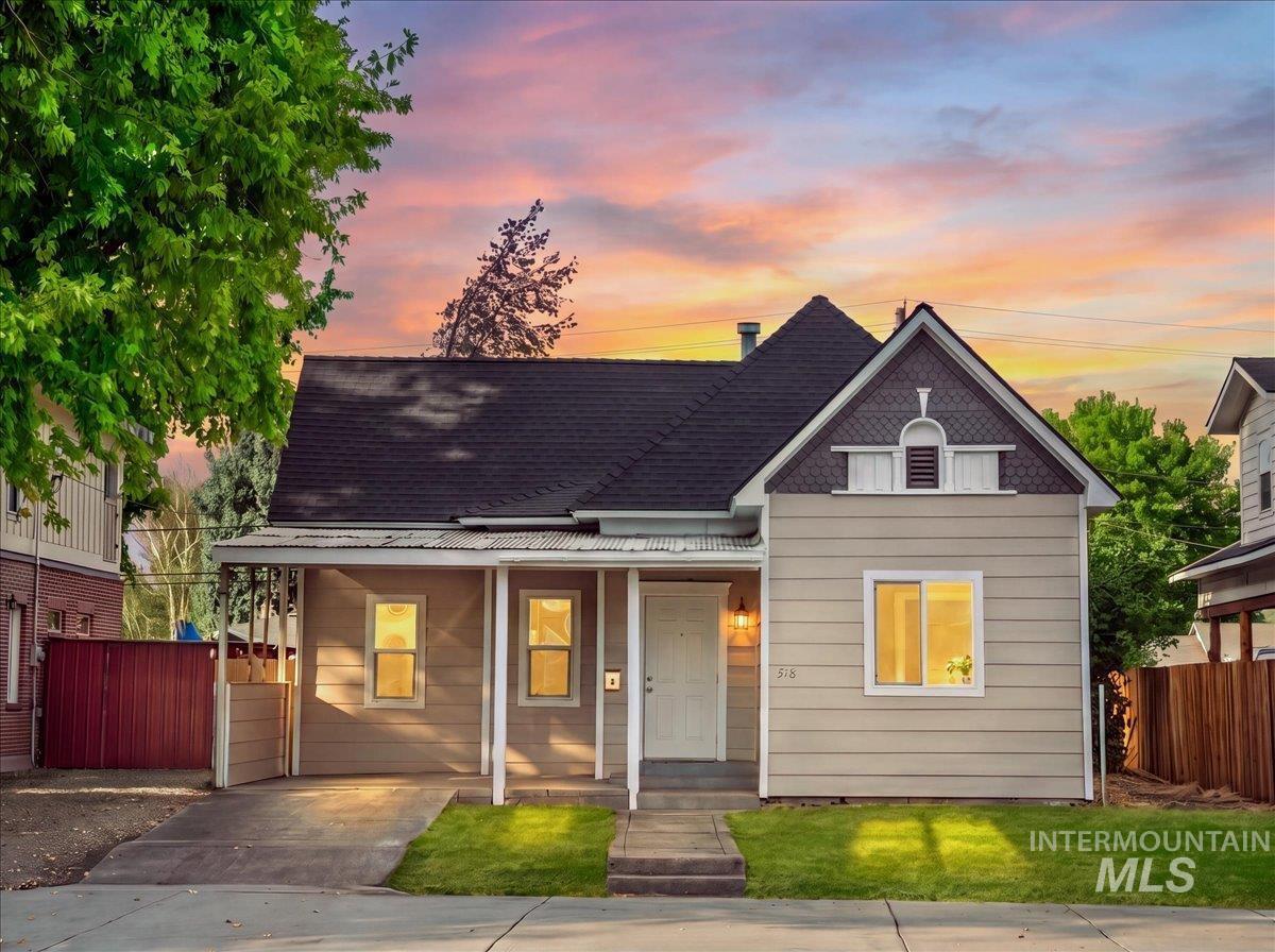 E Court St, Weiser, ID 83672