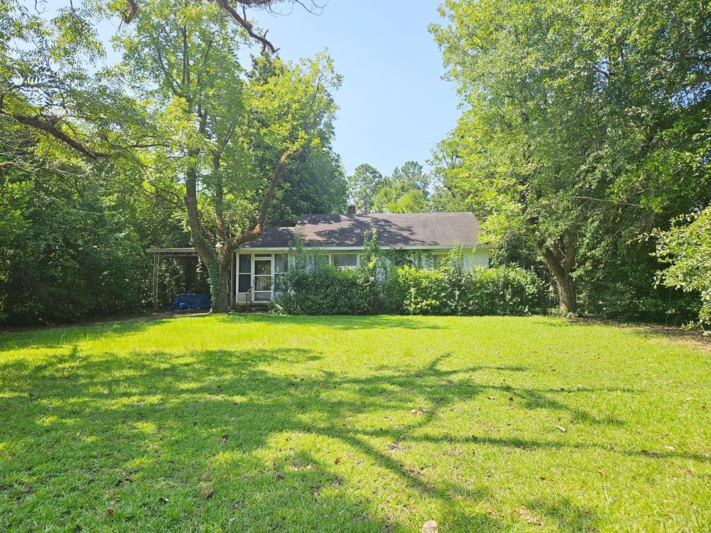 W Whitney Ave, Albany, GA 31707