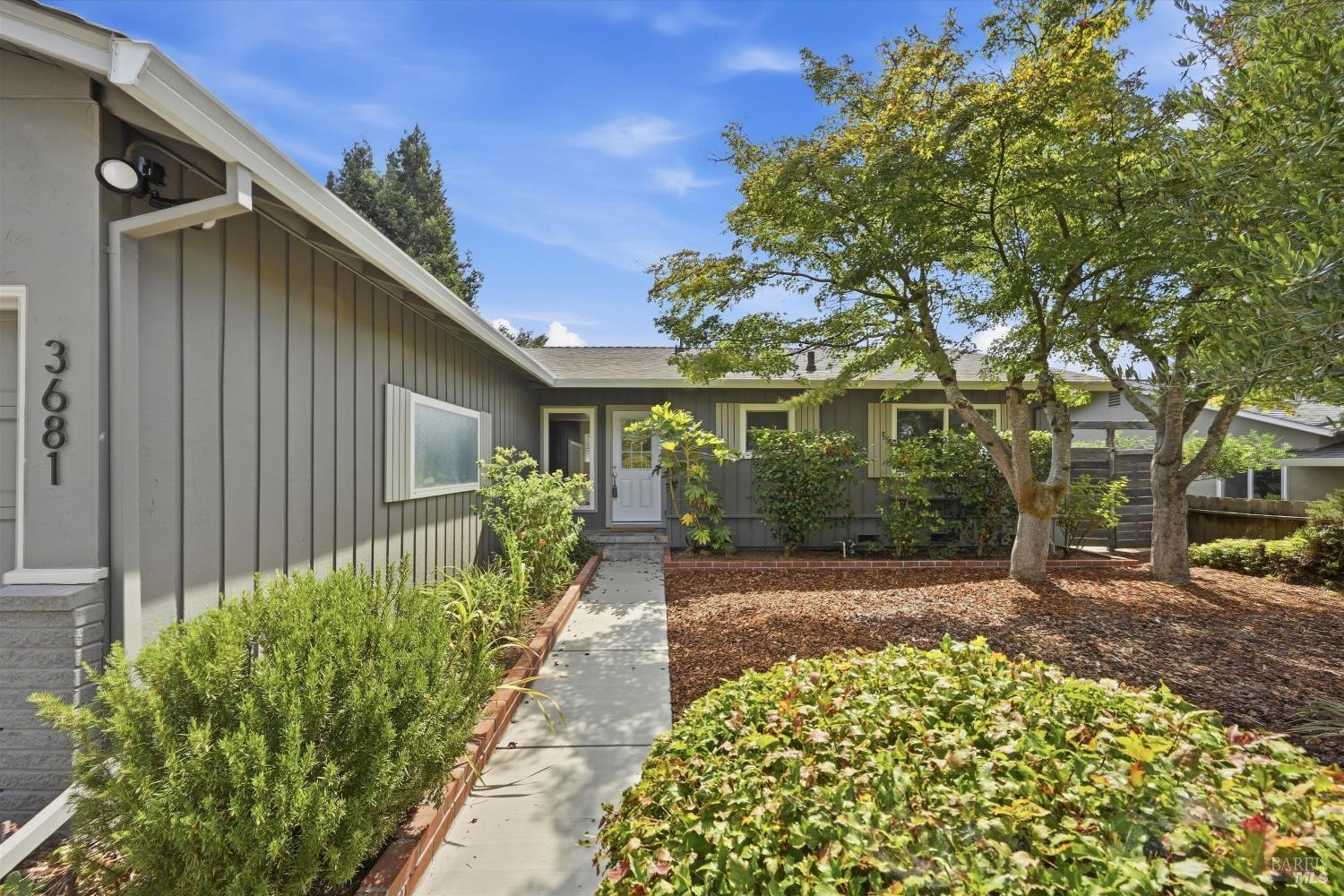 Dartmouth Dr, Napa, CA 94558