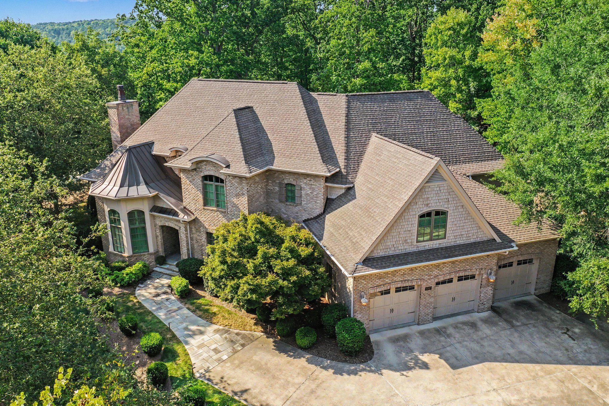 Franklin Rdg, Chapel Hill, NC 27517
