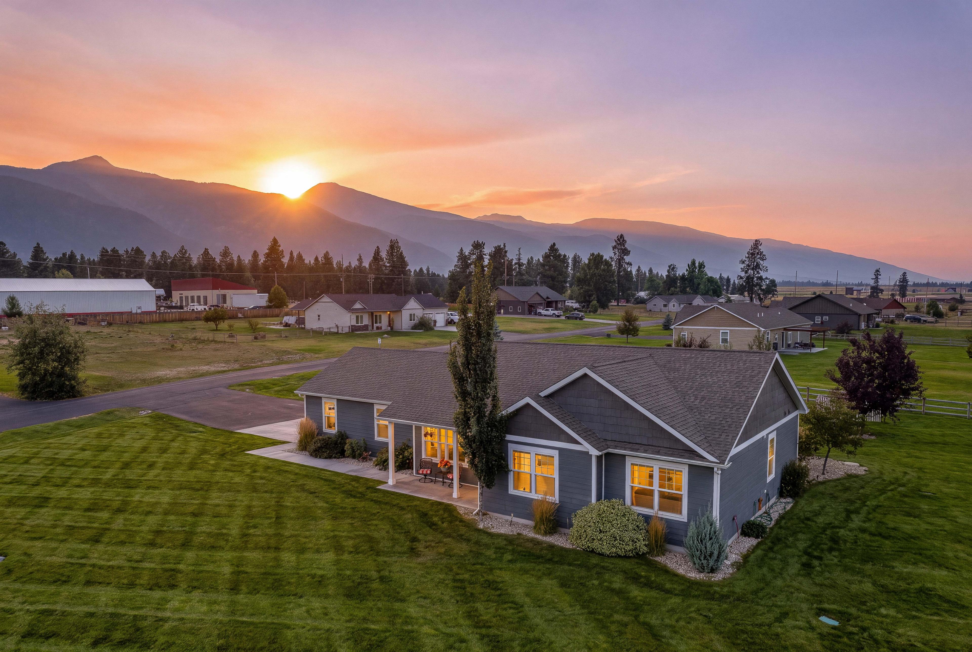 Peak View Dr, Stevensville, MT 59870