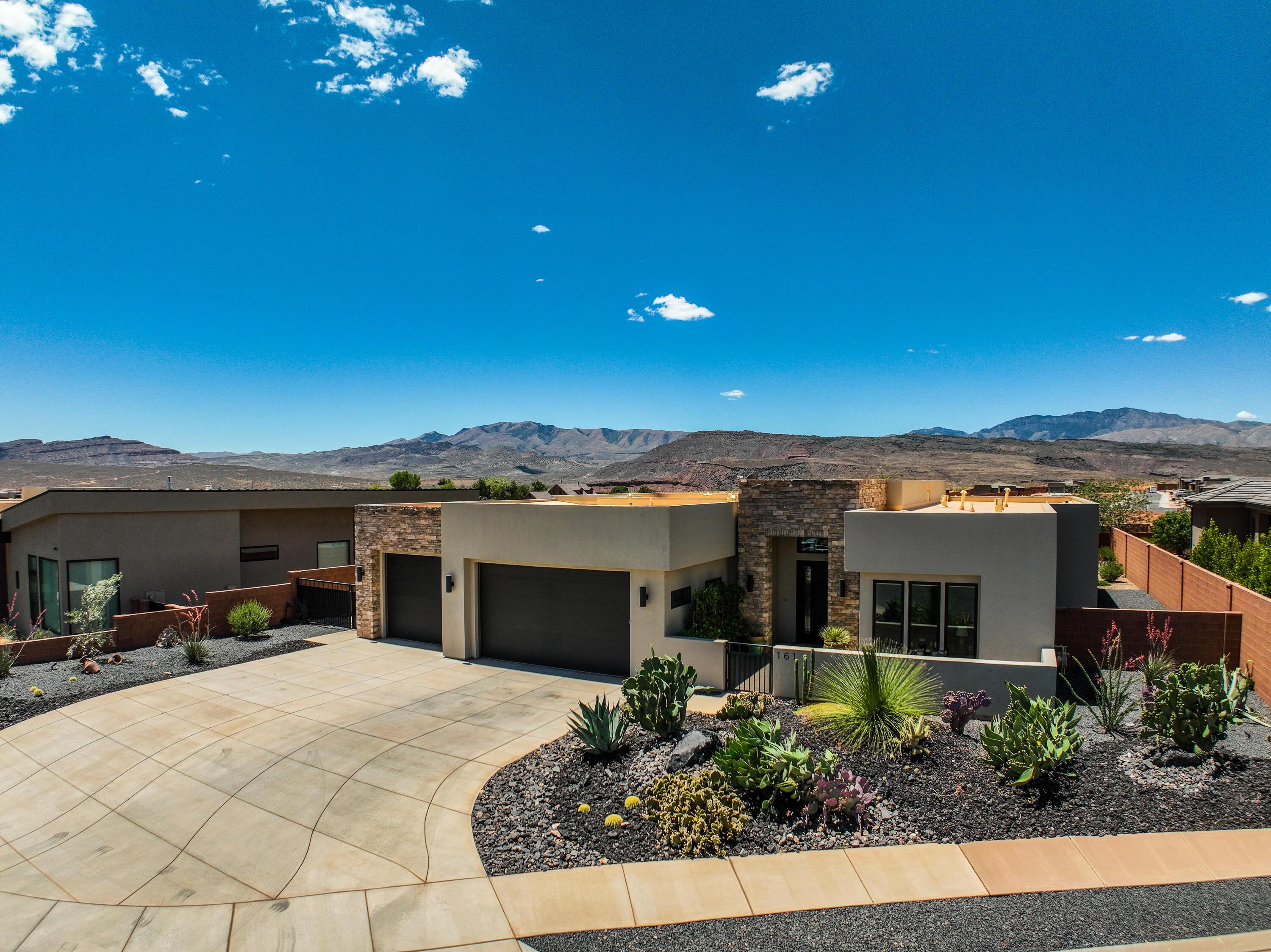 N Arrowhead Ln, Ivins, UT 84738