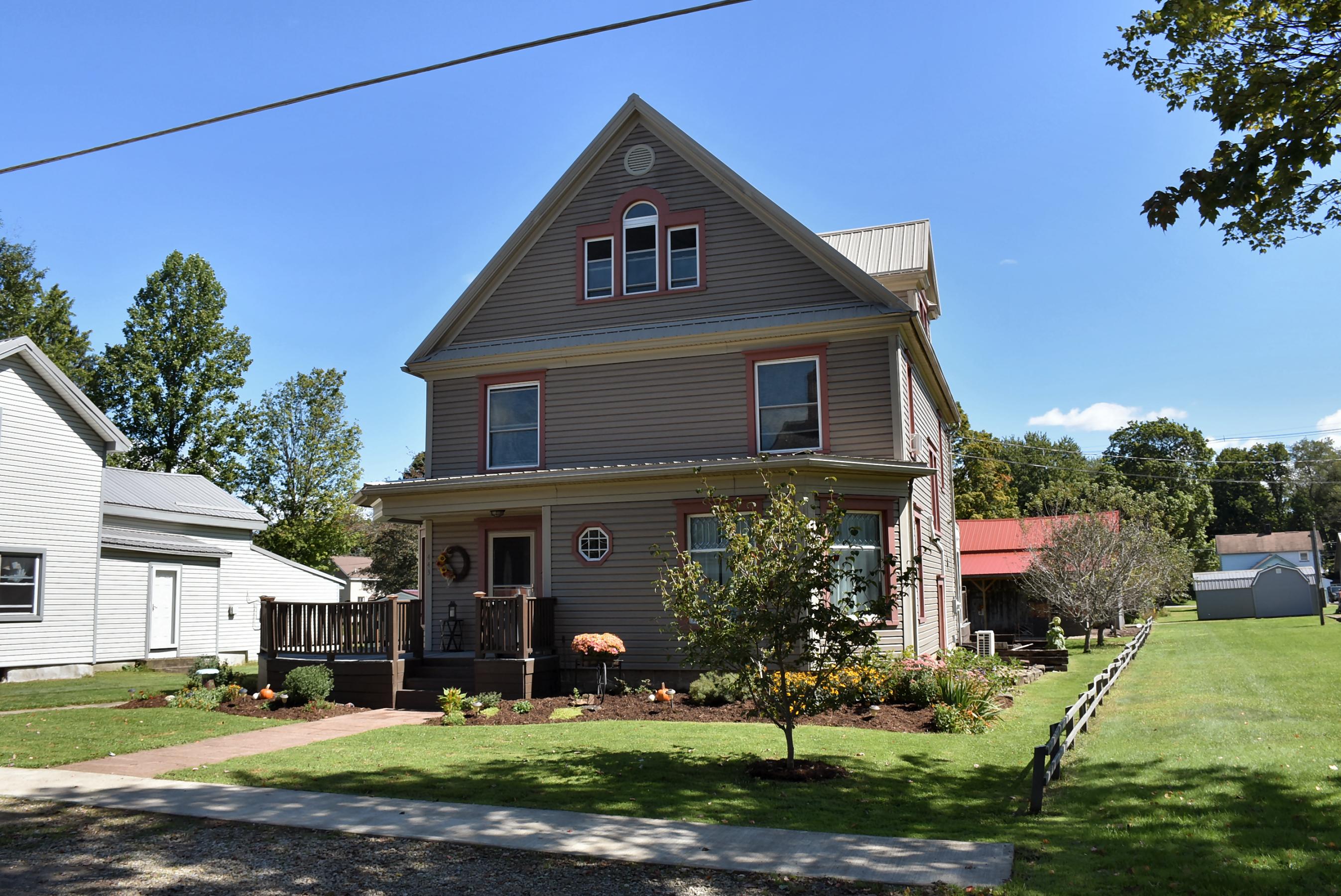 Euclid Ave, Saegertown, PA 16433